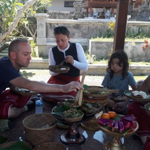 "Kaba Kaba: Desa Wisata yang Siap Memikat Hati Keluarga di Bali,  Ajak Keluarga Anda Menyelami Keindahan Alam dan Budaya di Desa yang Menjanjikan Kenangan Abadi!”